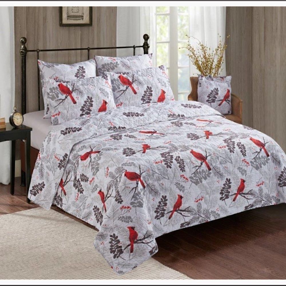 NEW! Red Cardinals Farmhouse Printed QUEEN Quilt Set with matching Tote Boho